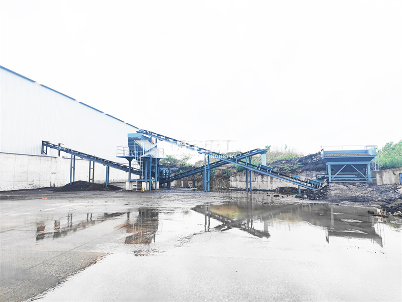 Asphalt milling material screening and crushing equipment 3