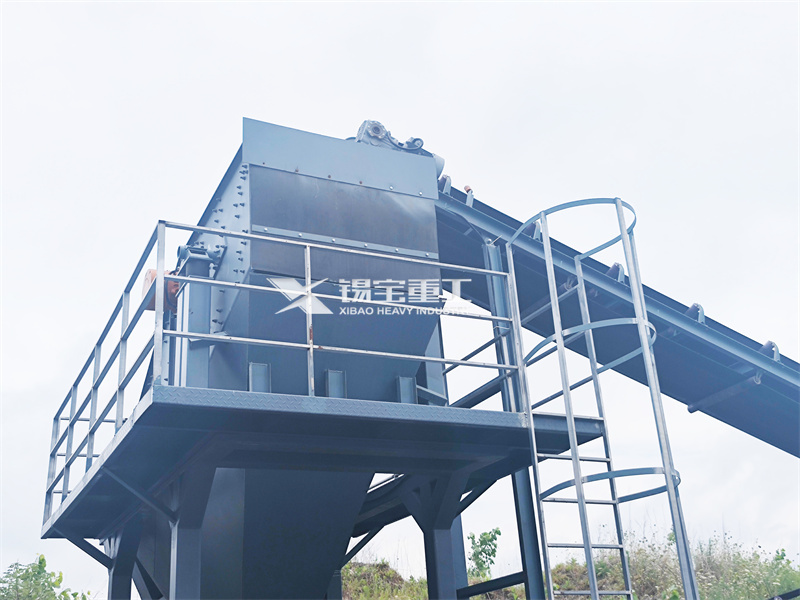 Asphalt milling material screening and crushing equipment 4