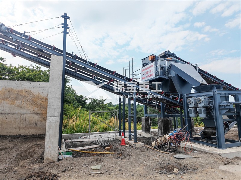 High capacity milled asphalt crushing machine